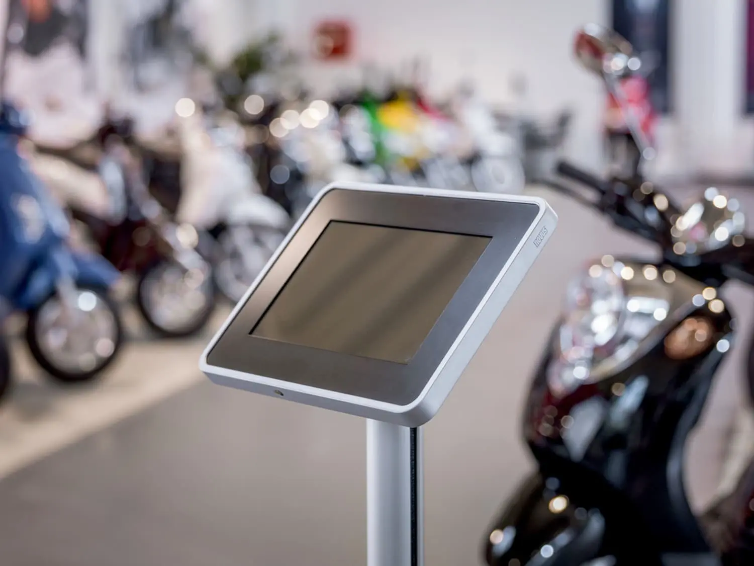 Novus_Novus_TabletSafe_Anwendungsbild_3__20191028112945_222406
